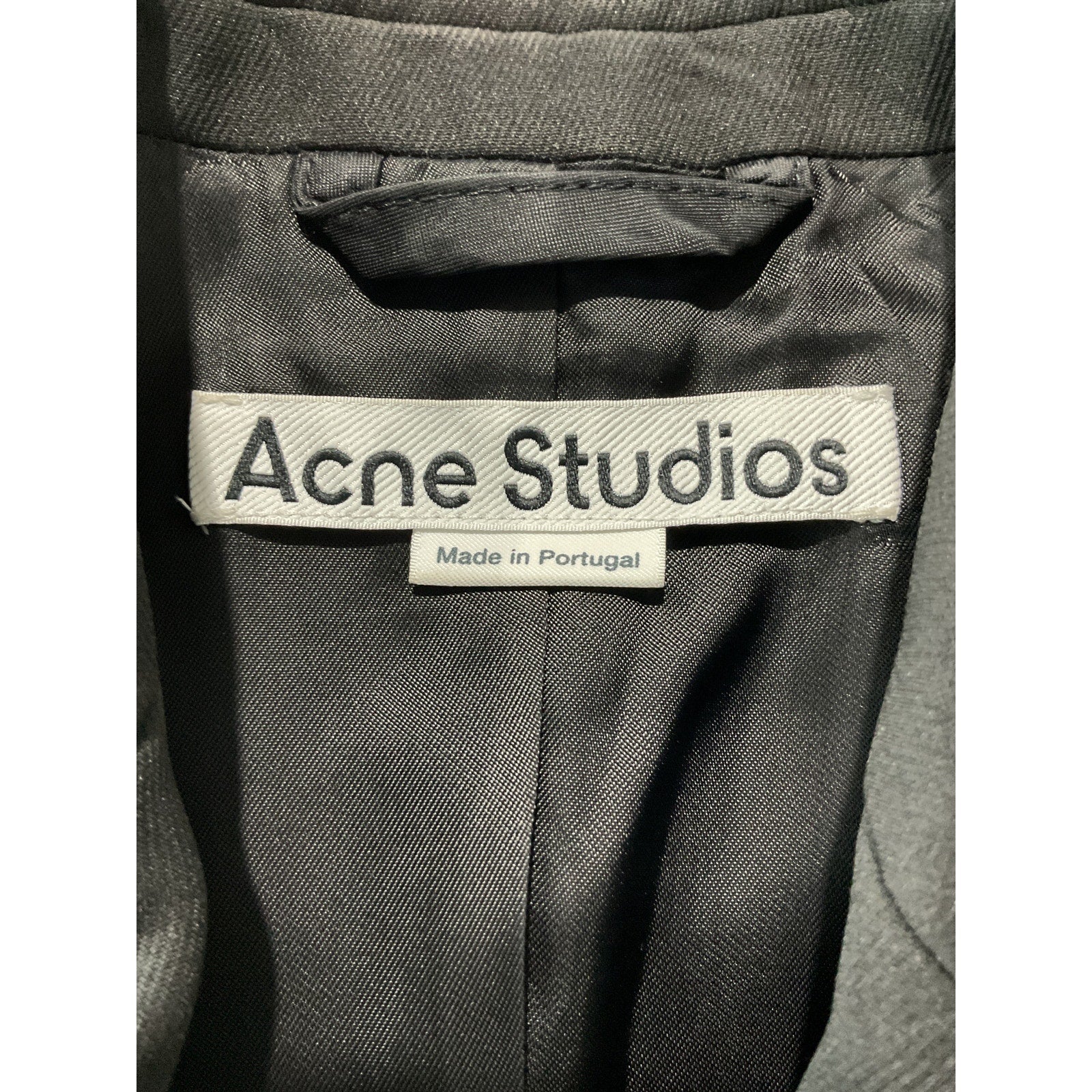 Acne Studios Black Polyester Double-Breasted Gabardine Blazer Size 32 - Image 3