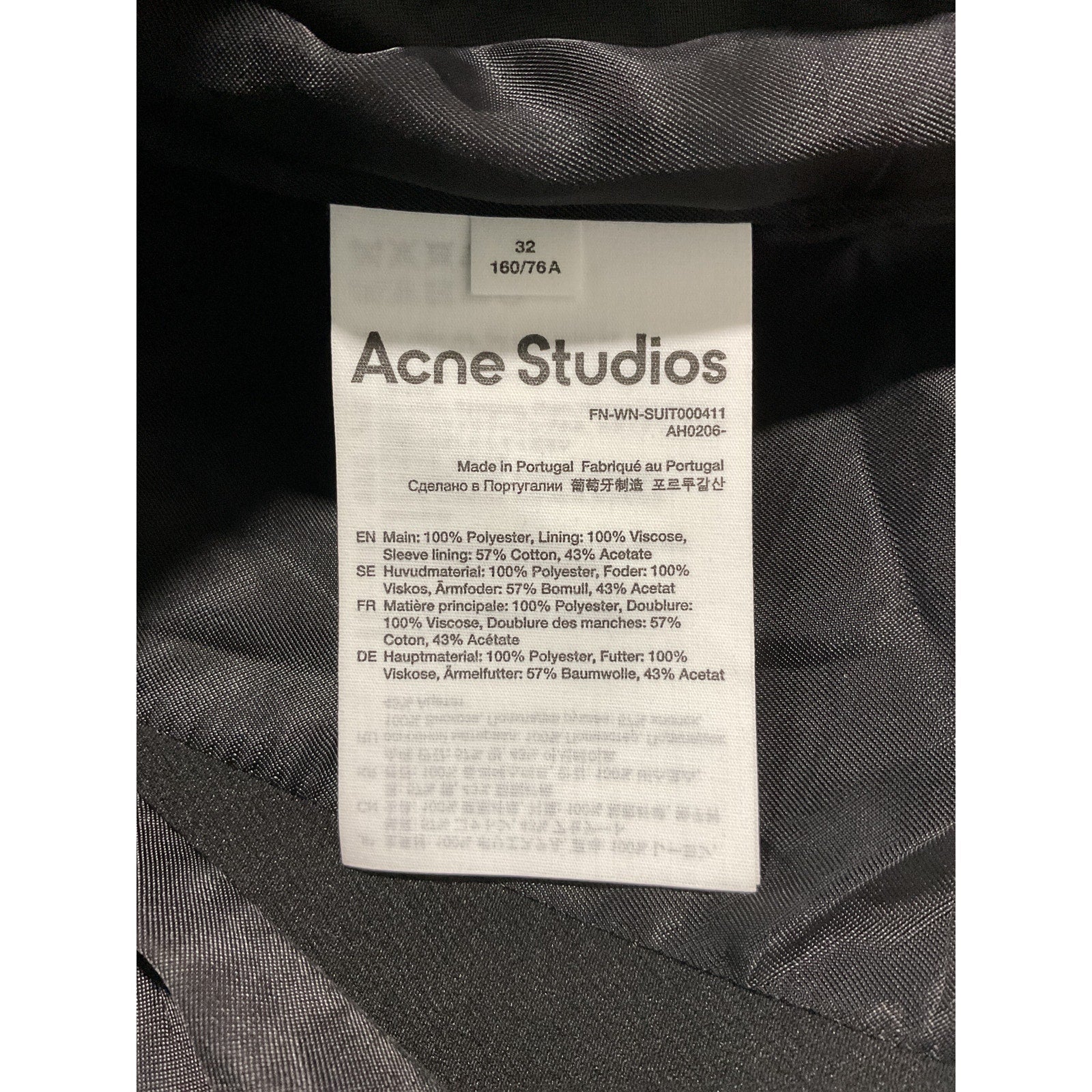 Acne Studios Black Polyester Double-Breasted Gabardine Blazer Size 32 - Image 4