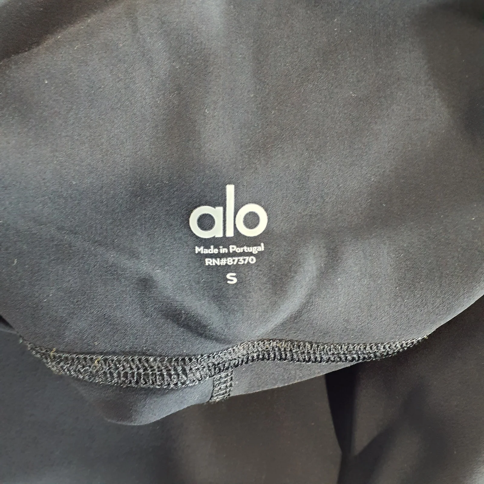 Alo Yoga Ripped Black Warrior Size S Leggings - Image 4