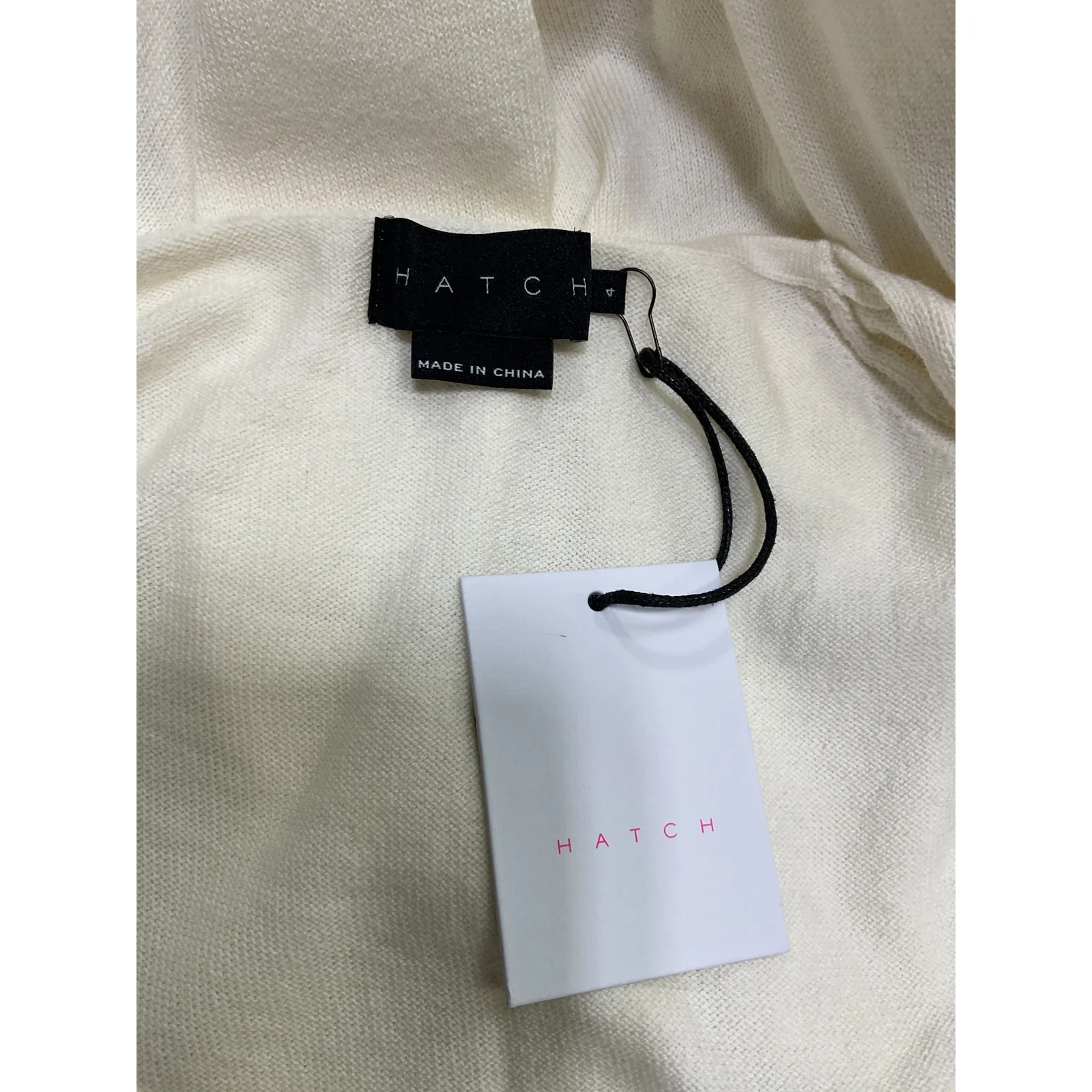 Hatch 'The Noa' White Cotton V-Neck Dolman Sweater Size 4 - NWT - Image 4