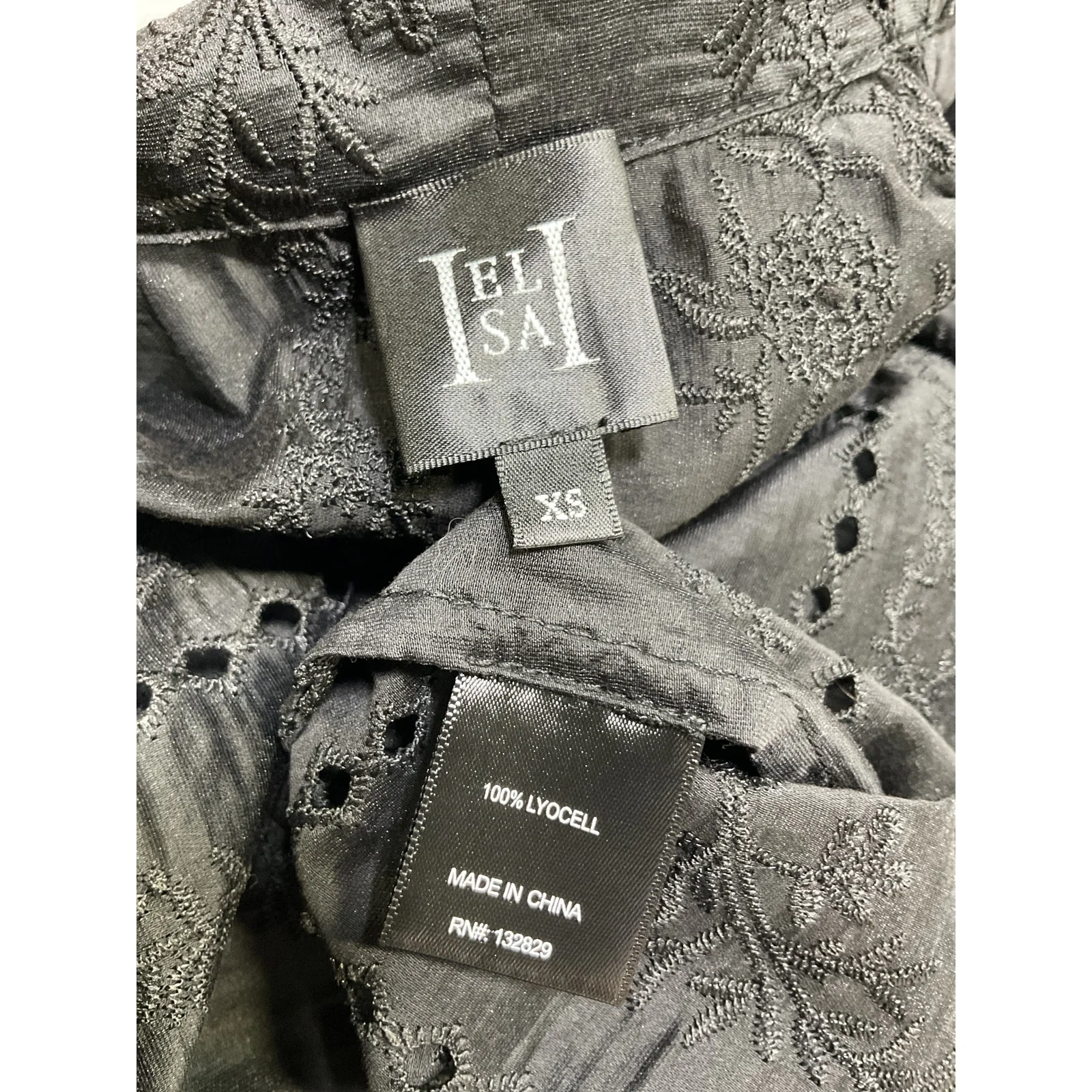 Helsa 'Handkerchief' Black Lyocell Camp Shirt Size XS - Image 4