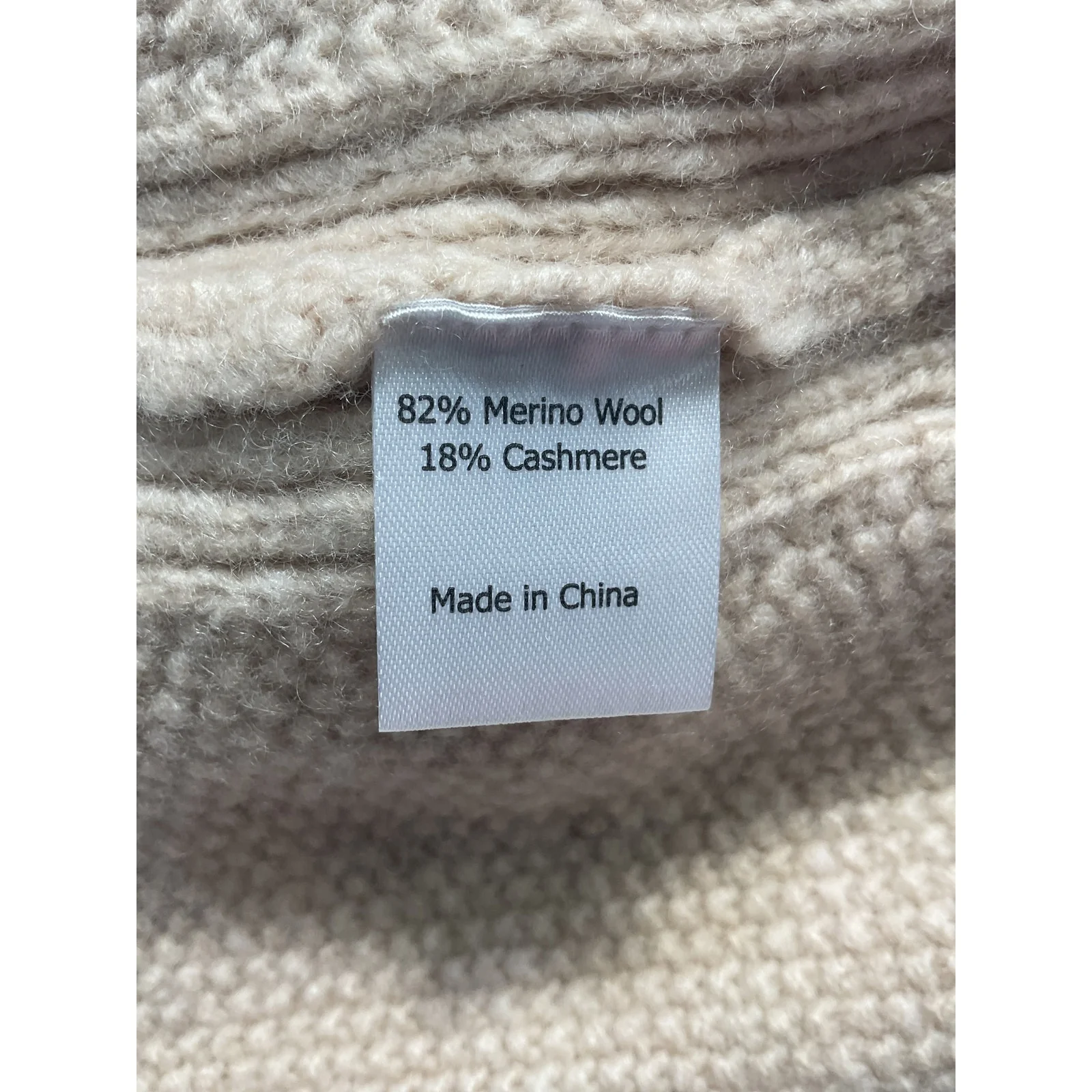 La Ligne 'Nuage' White Cropped Vest Size L - Image 5