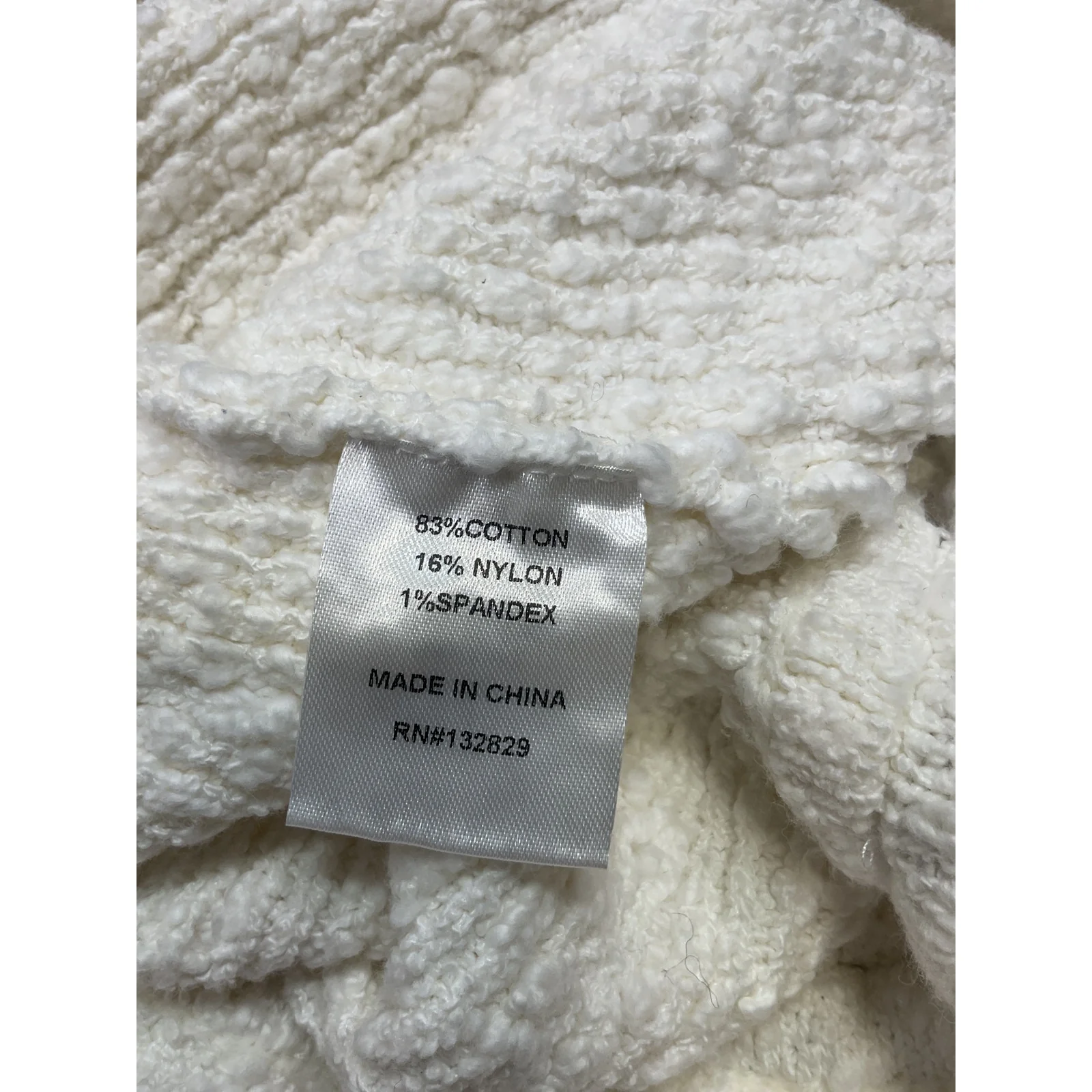 L'Academie 'Imani' White Cotton Boucle Knit Pullover Sweater Size M - Image 5