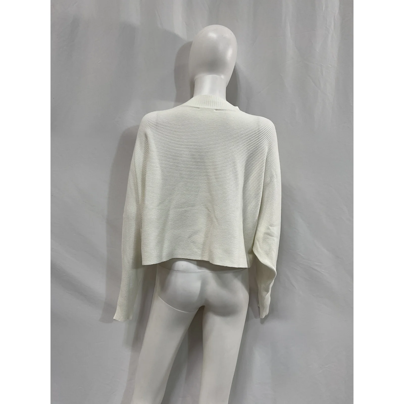 Line & Dot 'Brielle' White Viscose Sweater Size M - Image 3