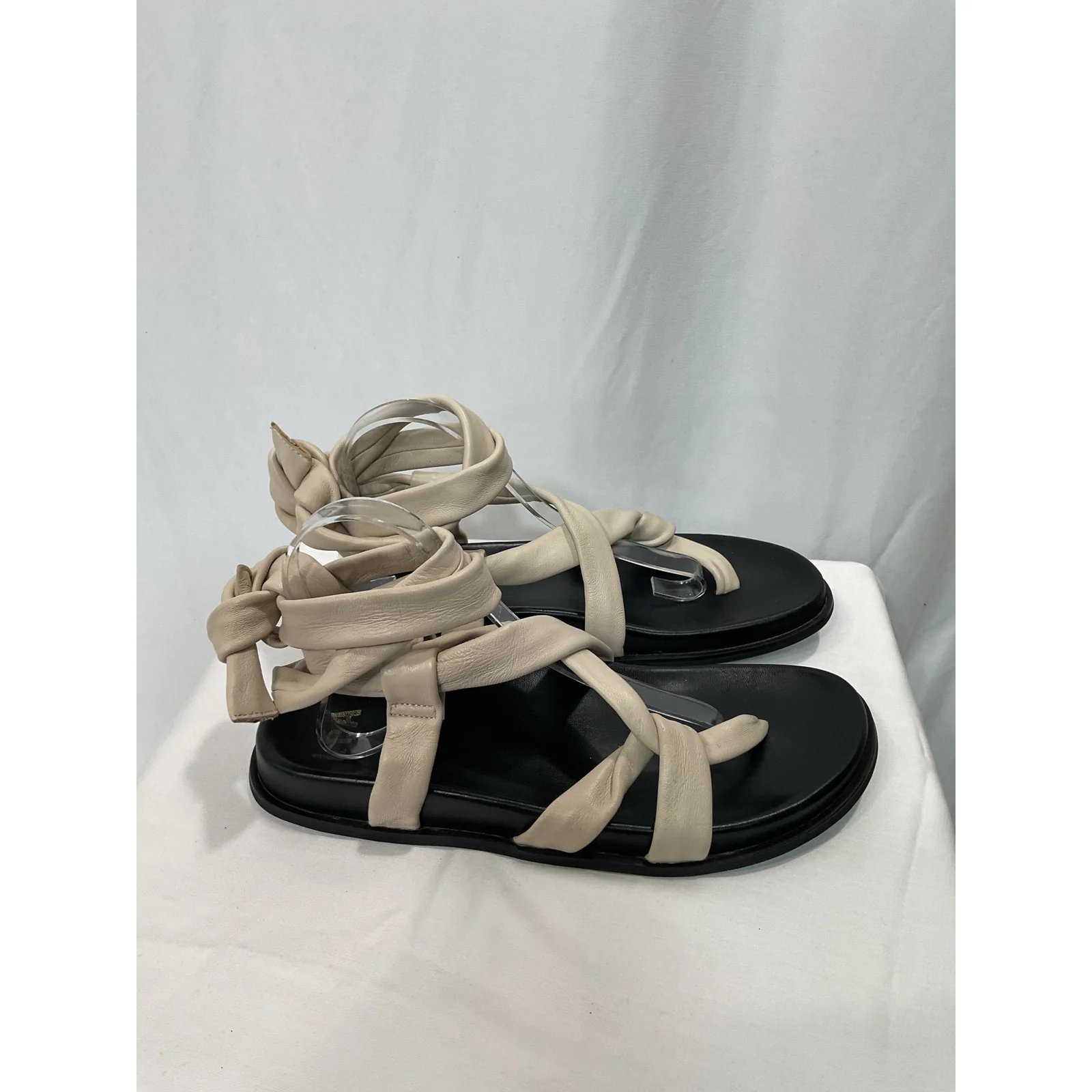 Lpa 'Ischia' White Slide Size 10 - Image 4