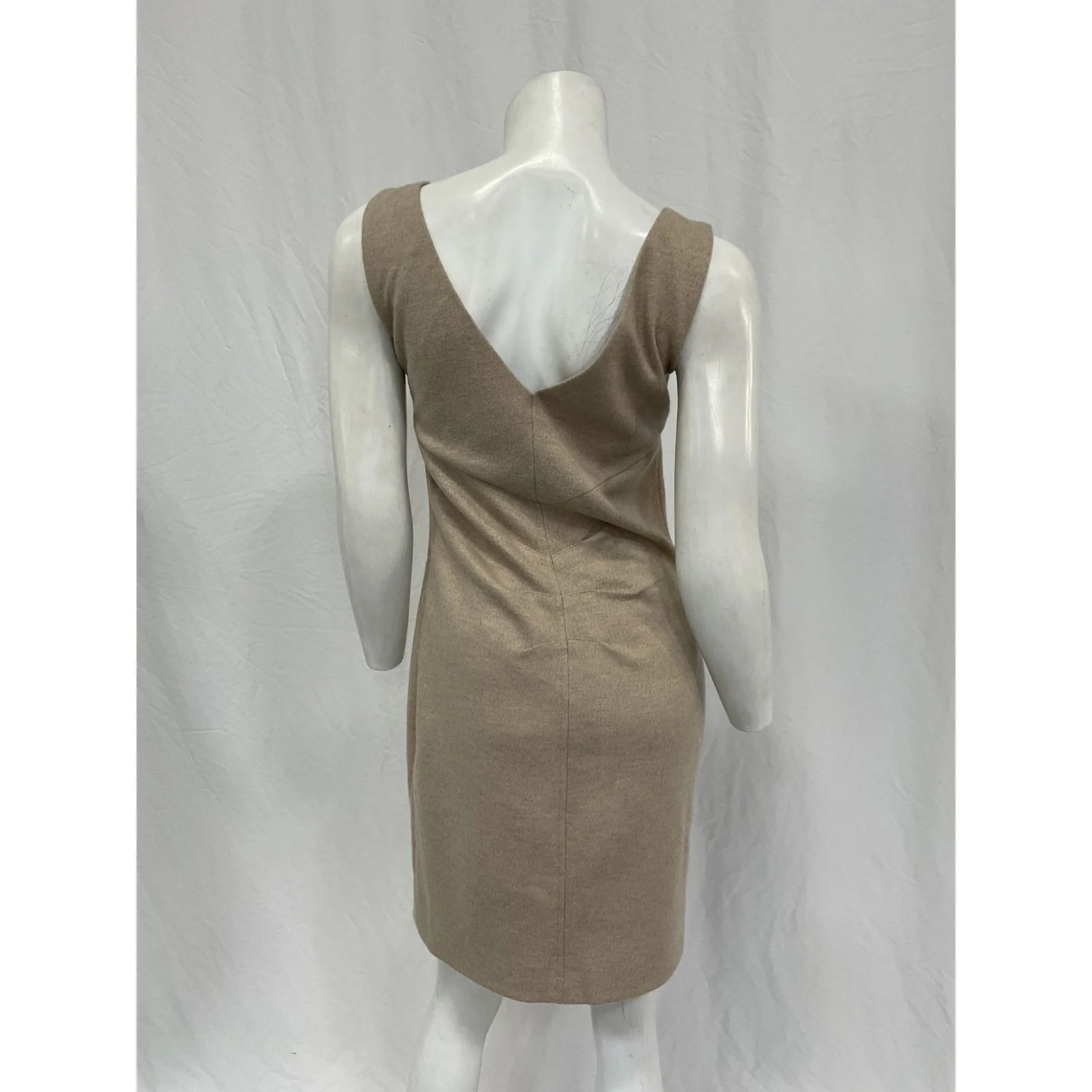 Max Mara Virgin Wool Tan Mini Dress Size 38 - Image 3