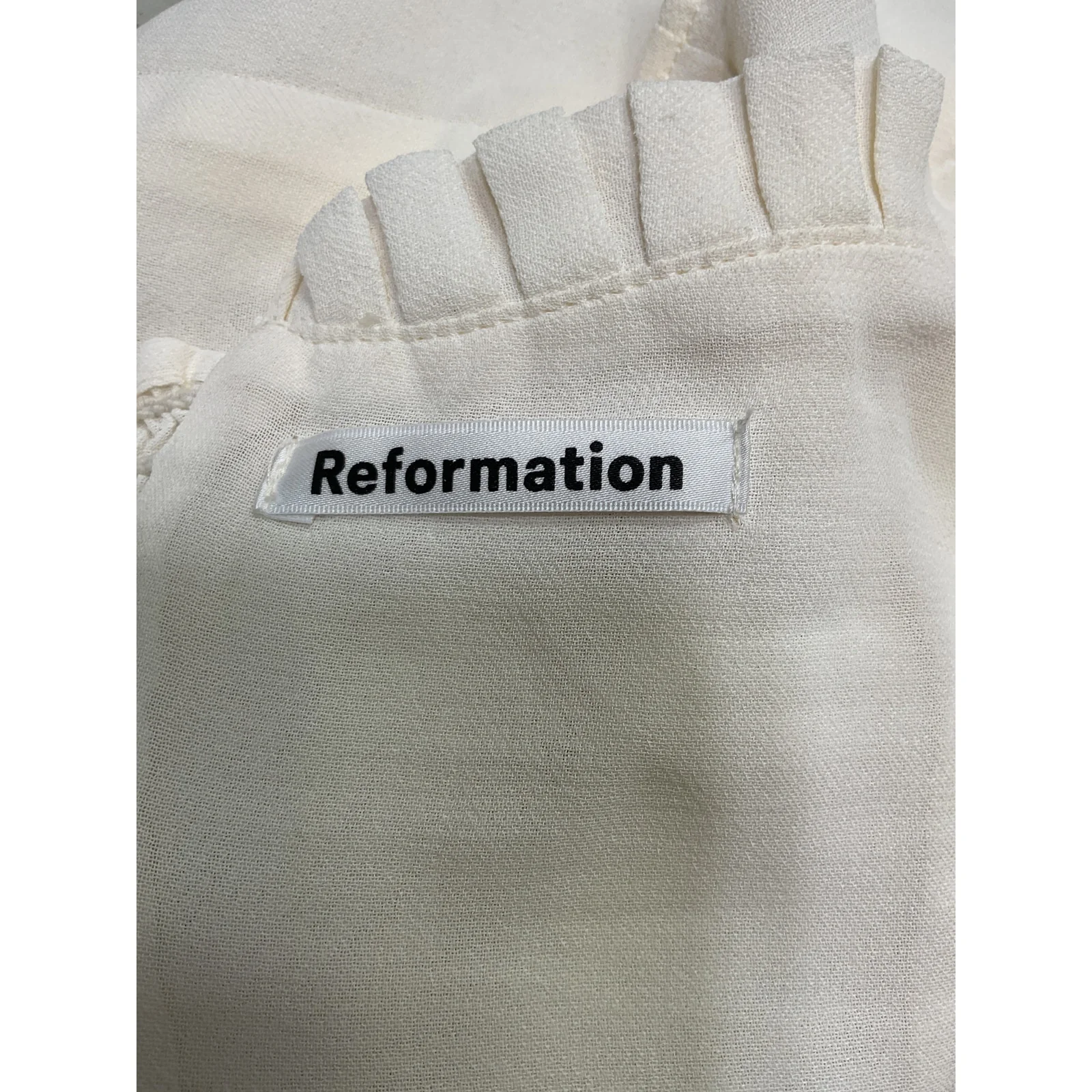 Reformation 'Novena' White Viscose Top Size 0 - Image 3