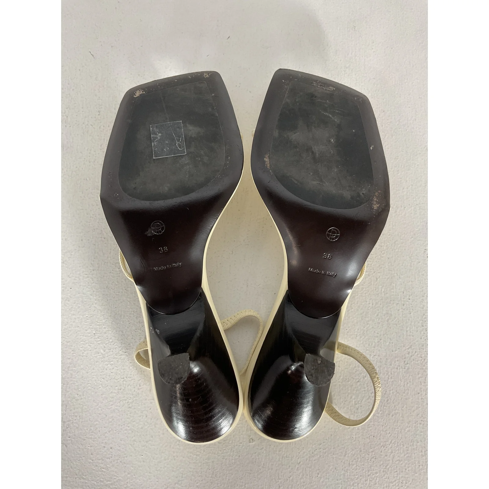 The Row 'Rai' Cream Leather Sandal Size 8 - Image 6